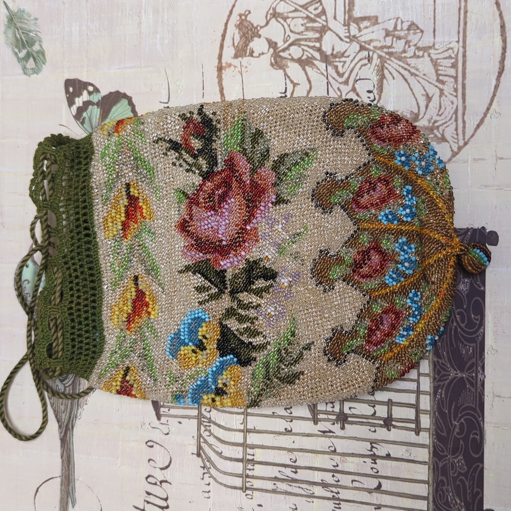 Vintage Victorian beaded evening bag - Picture 3 of 6